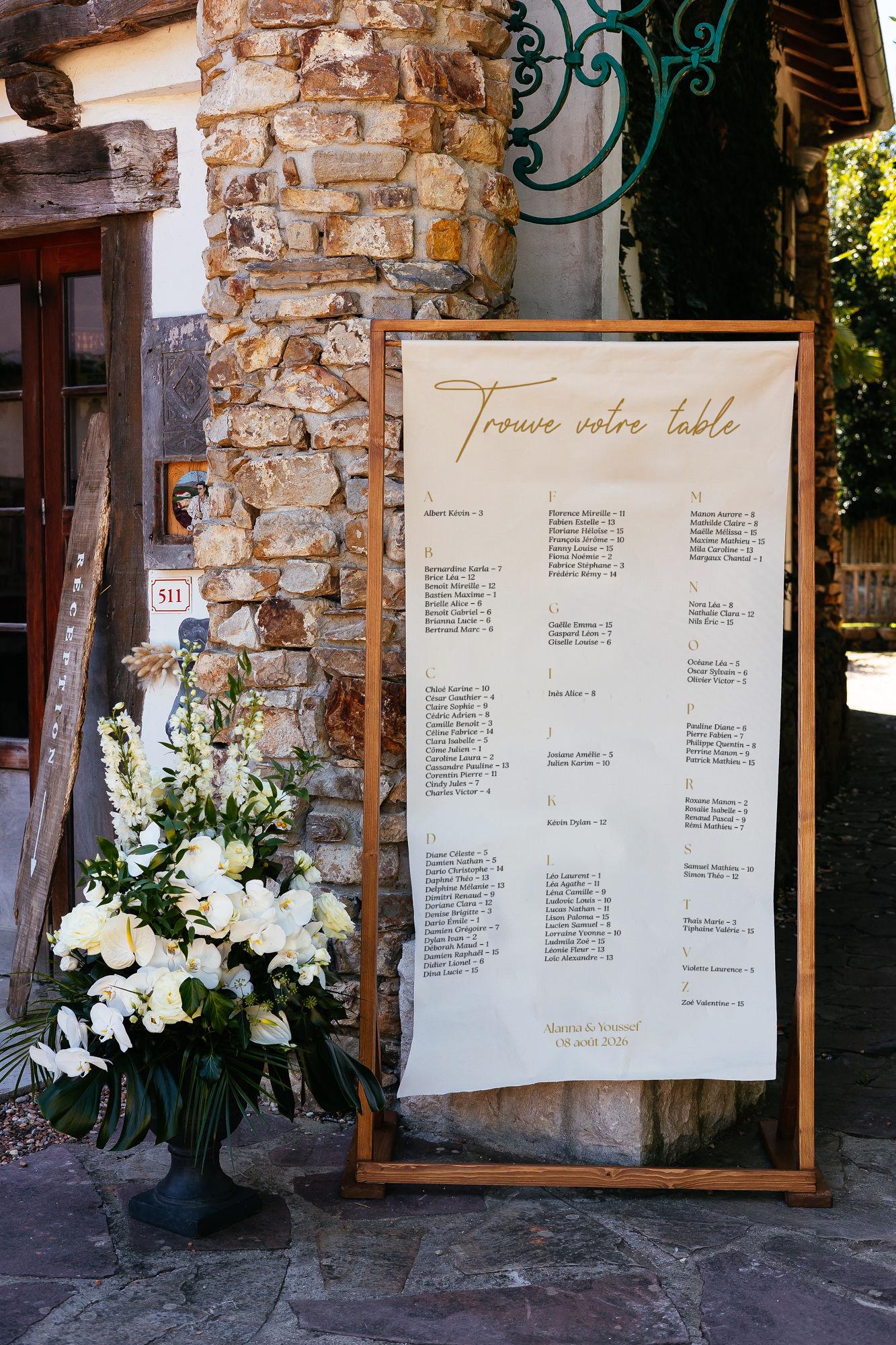 Linen table plan, Soft Lines Collection