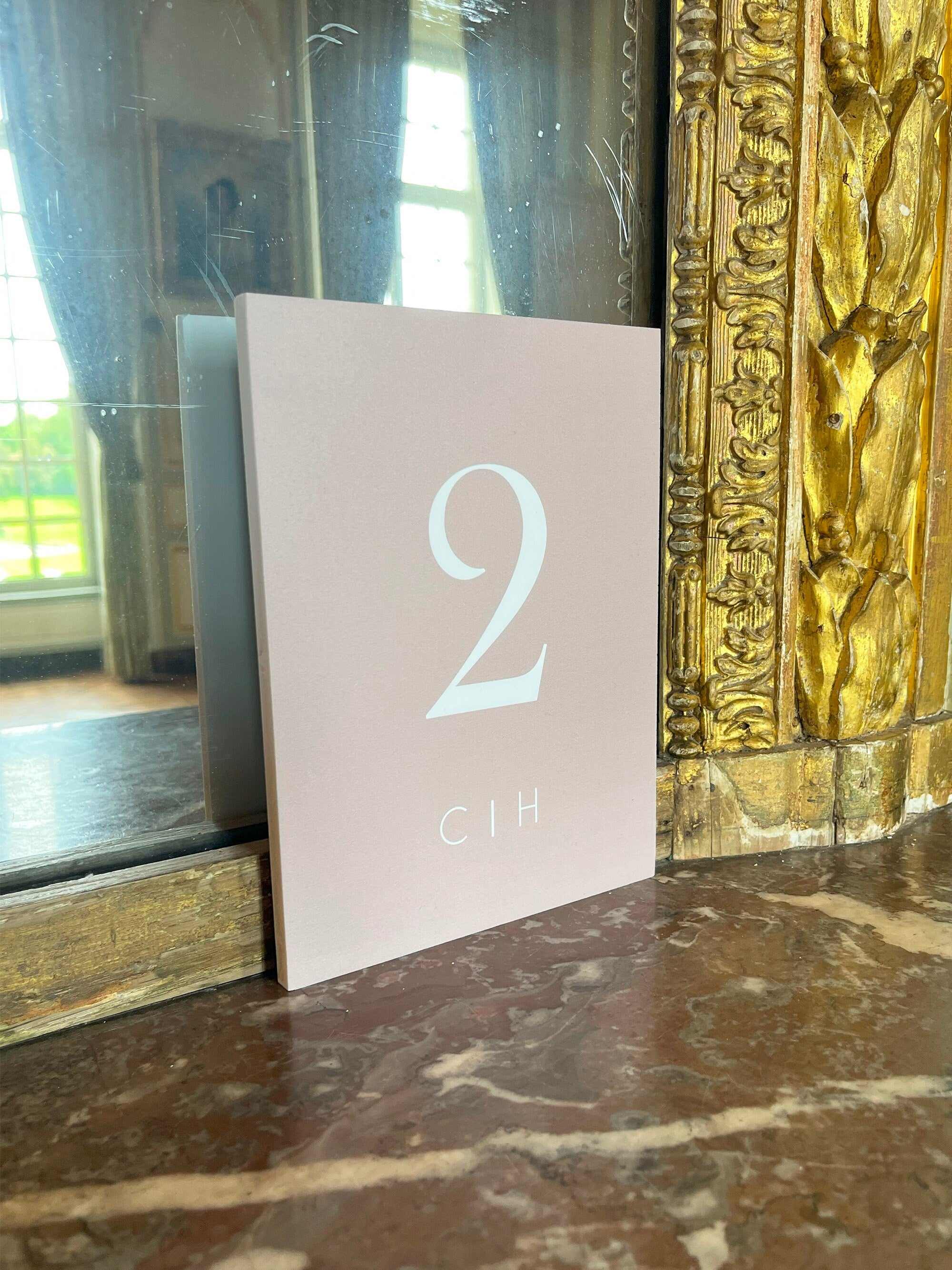 Numéro de table mariage couleur terracotta, design 1, format 15x20 cm