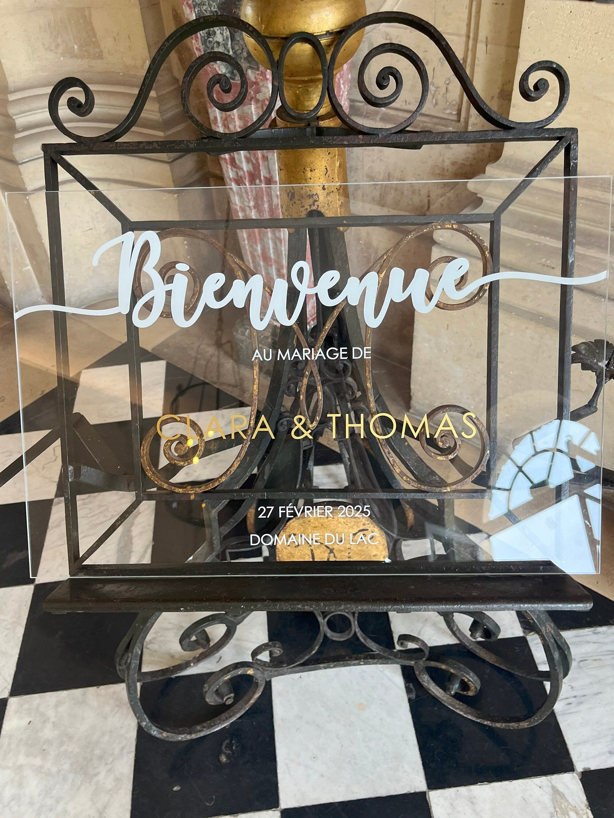 Plexiglass Wedding Welcome Sign, Soft Lines Collection