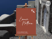 Panneau de bienvenue en forex terracotta avec initiales en haut à droite