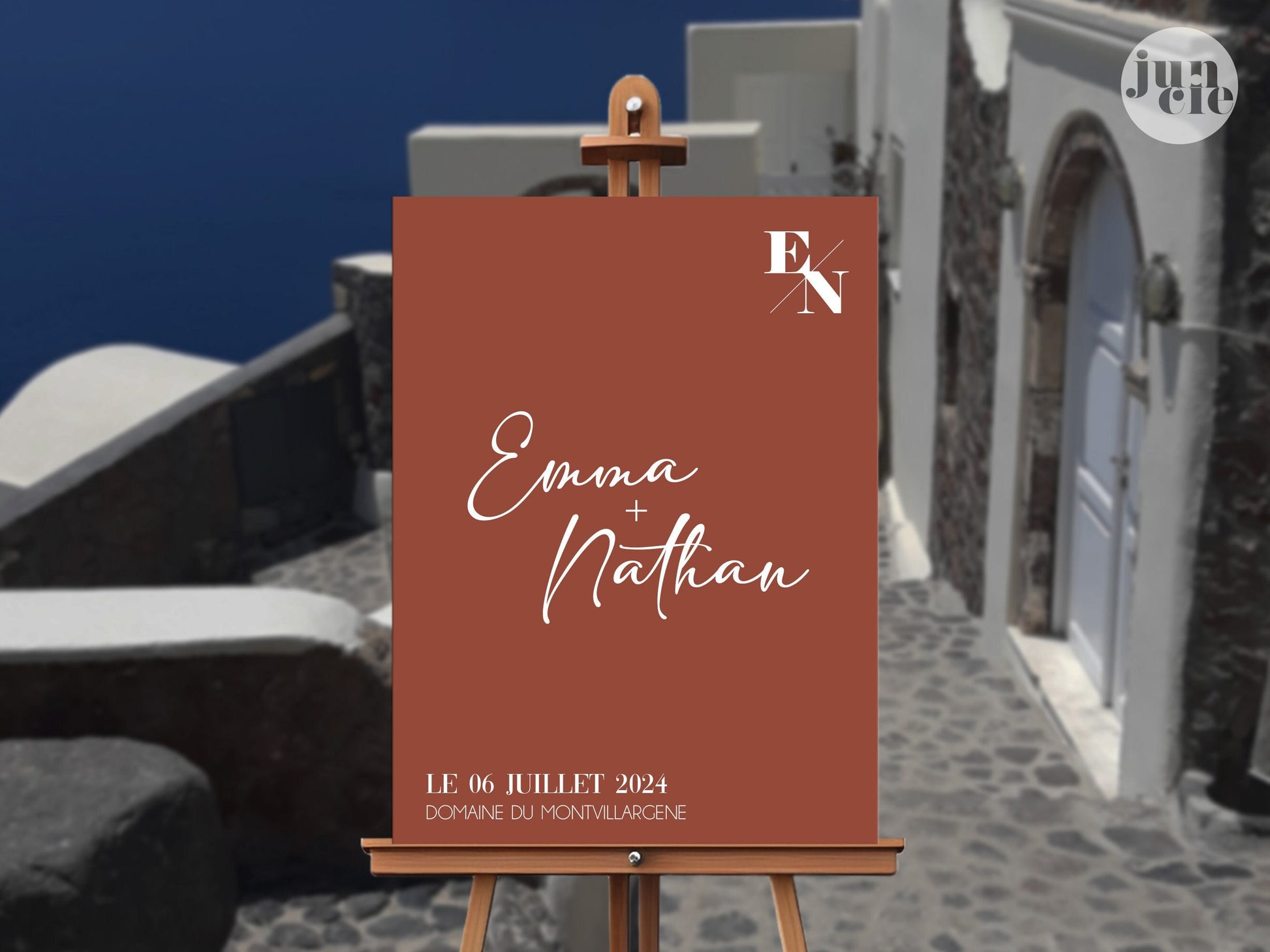 Panneau de bienvenue en forex terracotta avec initiales en haut à droite