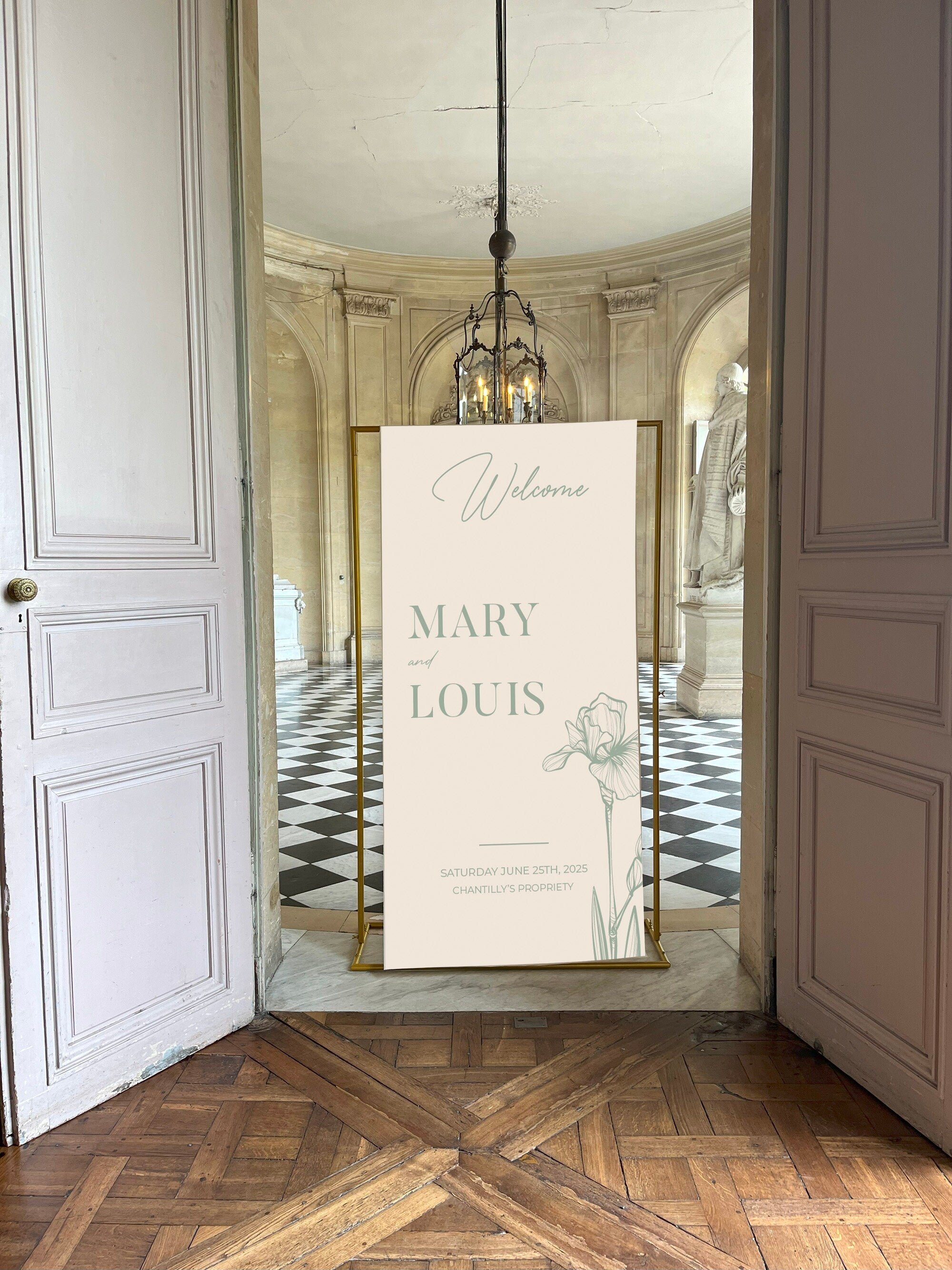 Panneau de bienvenue mariage personnalisé en lin avec grande fleur vert sauge – design épuré – Collection Bloom, design 3
