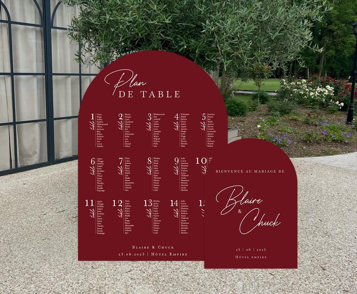 Ensemble plan de table et panneau mariage en forme d’arche, personnalisés et imprimés sur forex mat, coloris bordeaux